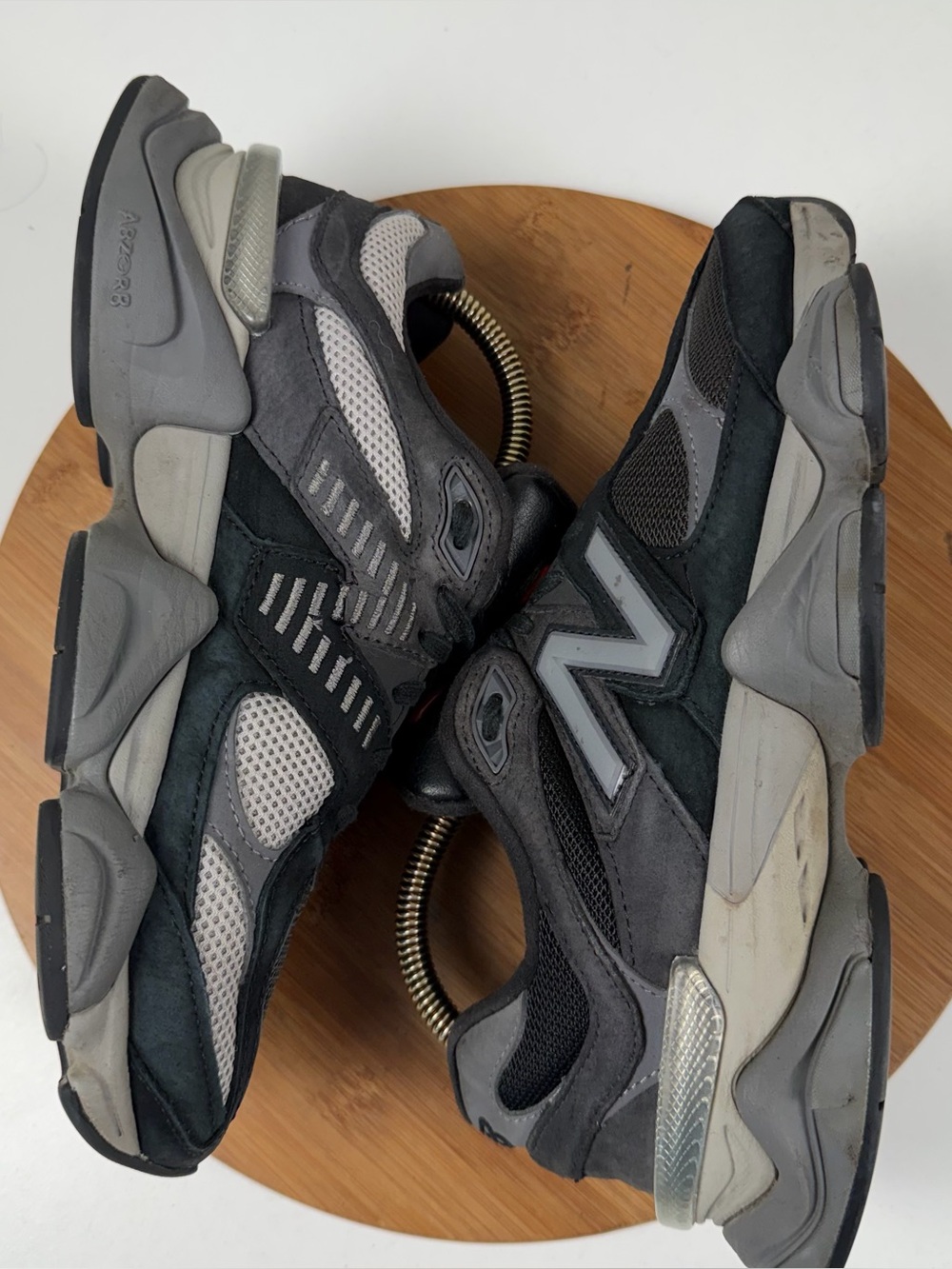 New Balance 9060 Men’s Black and Gray Chunky Athletic Sneakers - Picture 7 of 10